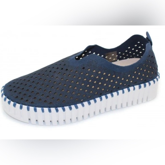 ISLE JACOBSEN Kids Tulip - Navy - Size 31 EU, Size 13 US - Picture 1 of 9